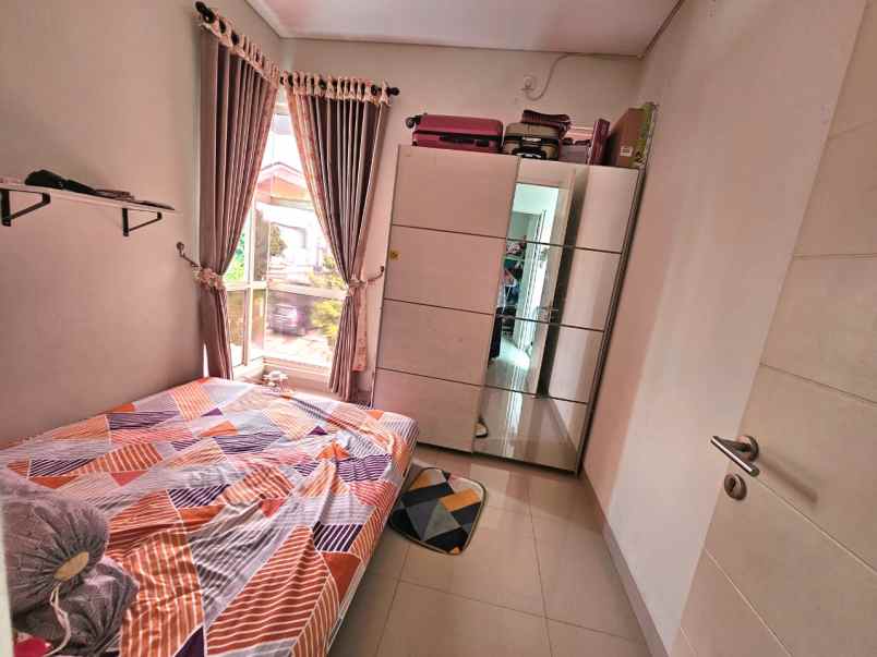 dijual rumah cluster lavesh kota