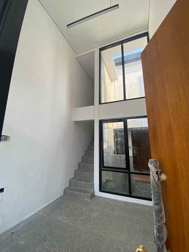 dijual rumah cluster sehati kompleks