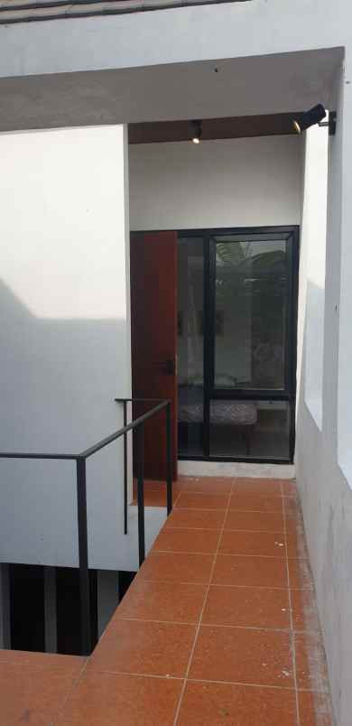 dijual rumah cluster sehati kompleks