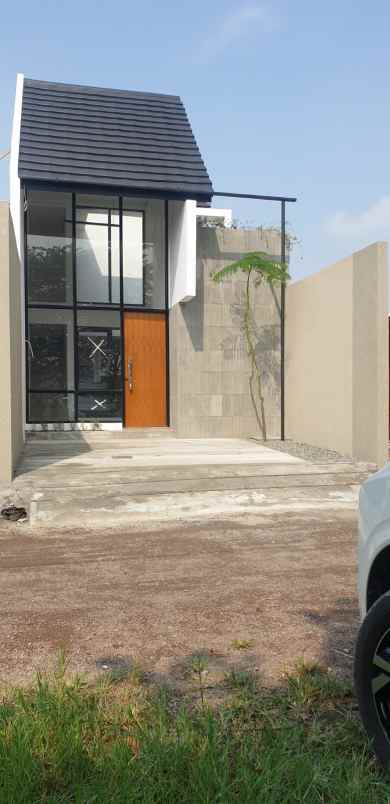 dijual rumah cluster sehati kompleks