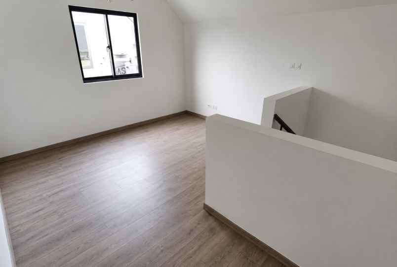 dijual rumah cluster wisteria metland
