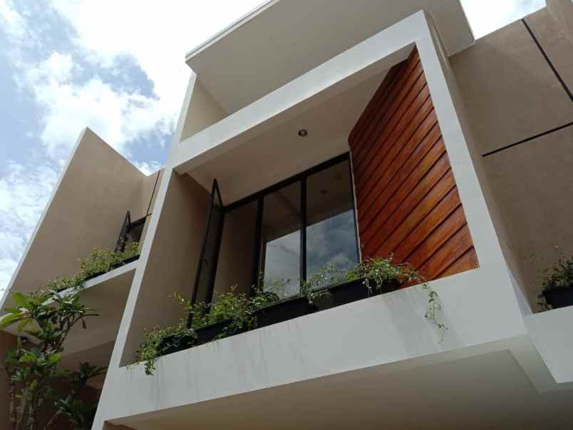 dijual rumah condet kramat jati jakarta