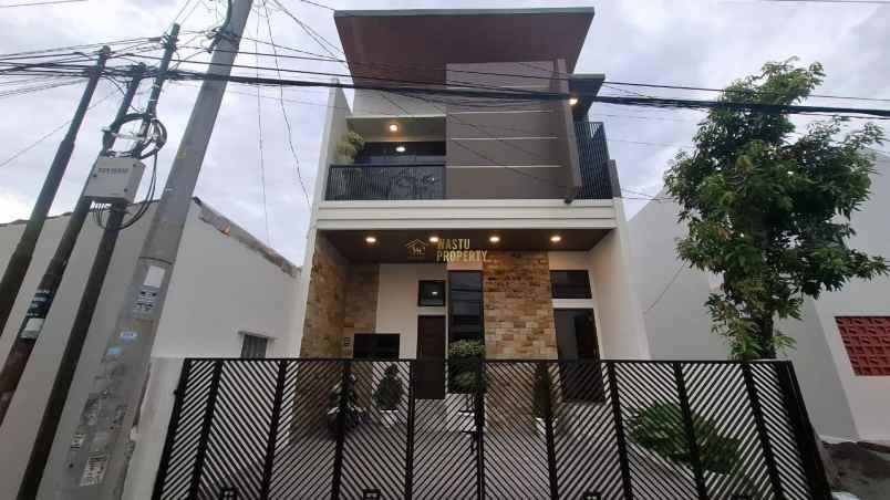 dijual rumah condongcatur