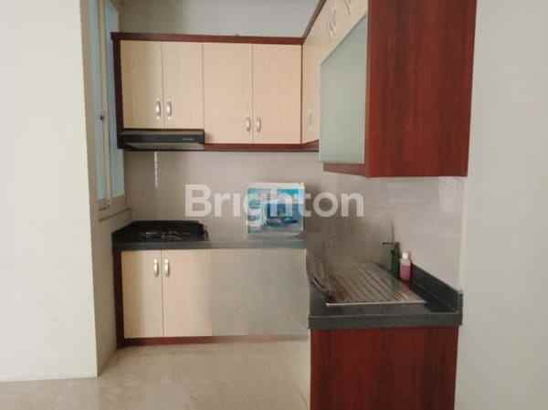 dijual rumah darmo indah selatan