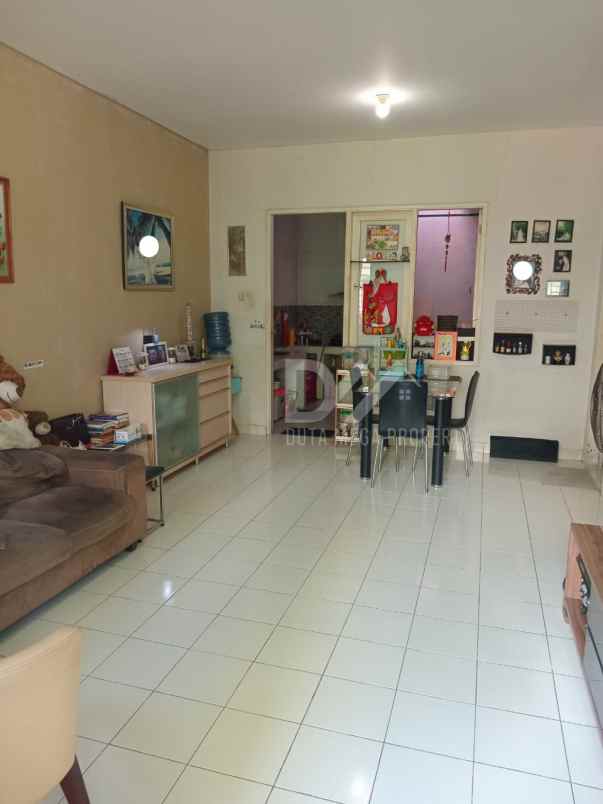 dijual rumah di bsd city