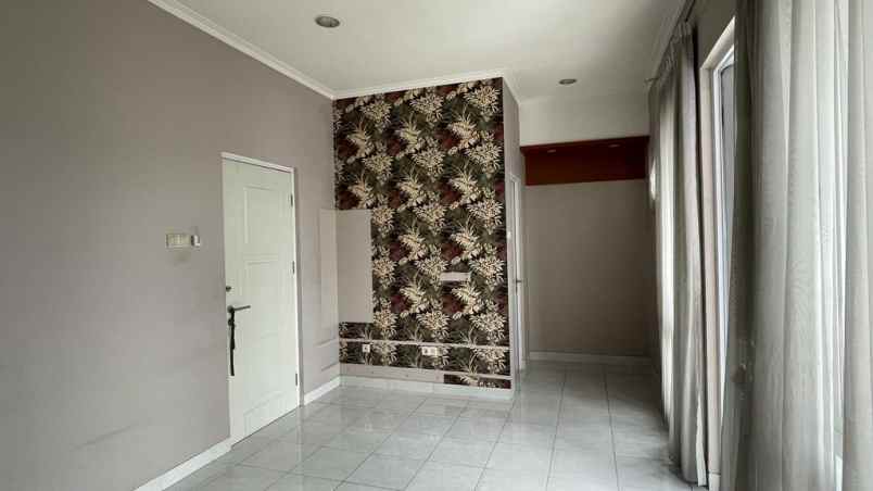 dijual rumah di kota wisata boulevard cibubur bogor