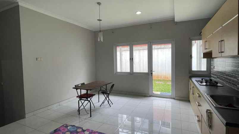 dijual rumah di kota wisata boulevard cibubur bogor