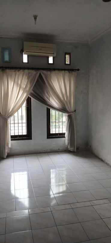 dijual rumah di perum permata puri ngaliyan semarang