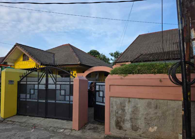 dijual rumah di pondok ranji ciputat timur