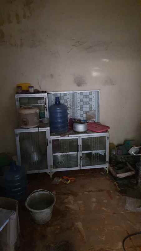 dijual rumah di tanray 2 jalan pemda