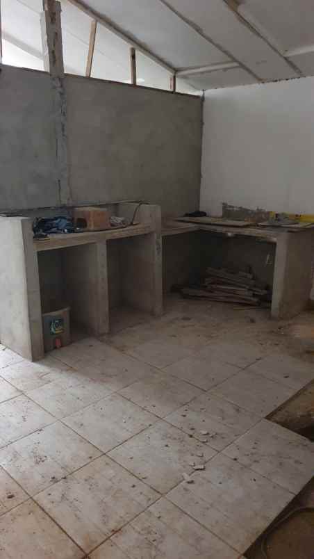 dijual rumah di tanray 2 jalan pemda