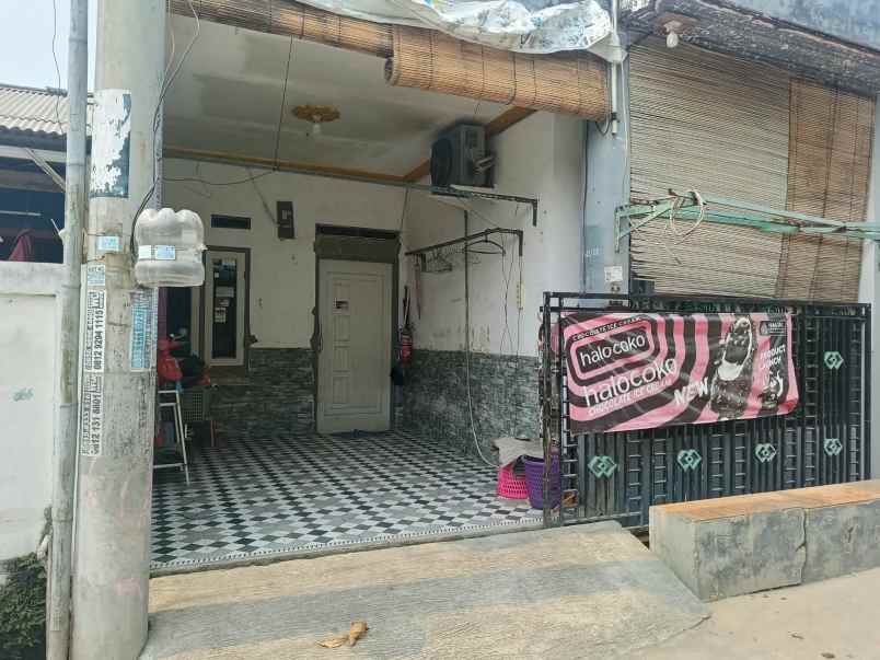 dijual rumah dijual rumah di puri