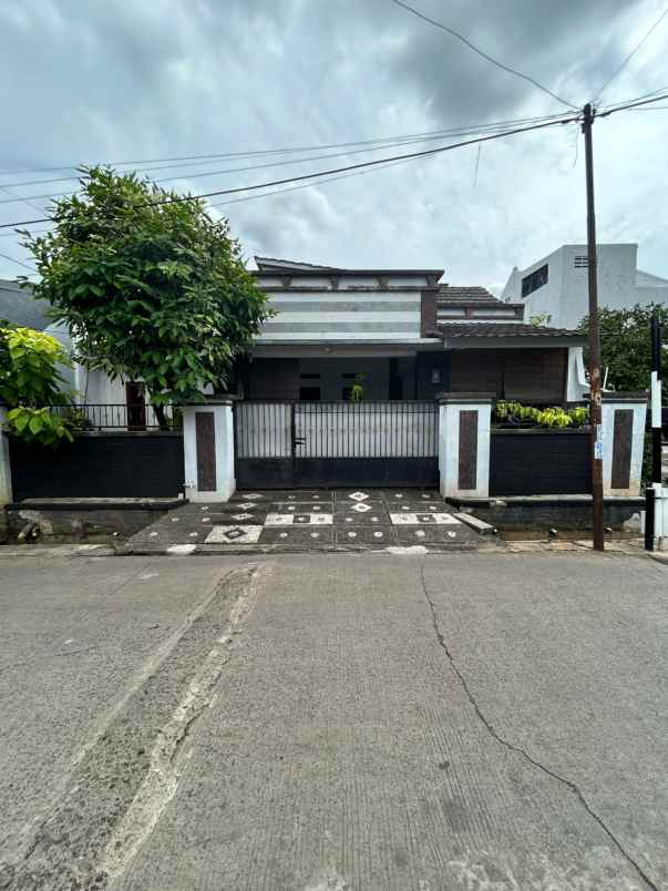 dijual rumah dipondok maharta kota tangerang banten
