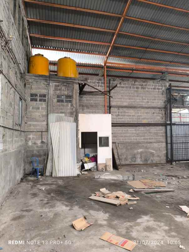 dijual rumah driyorejo