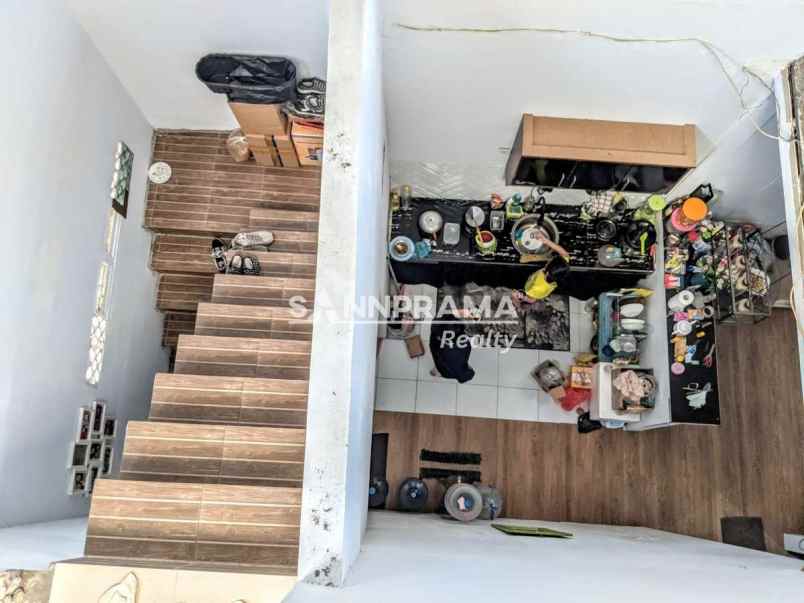 dijual rumah duren seribu