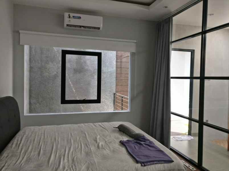 dijual rumah gading elok kelapa gading