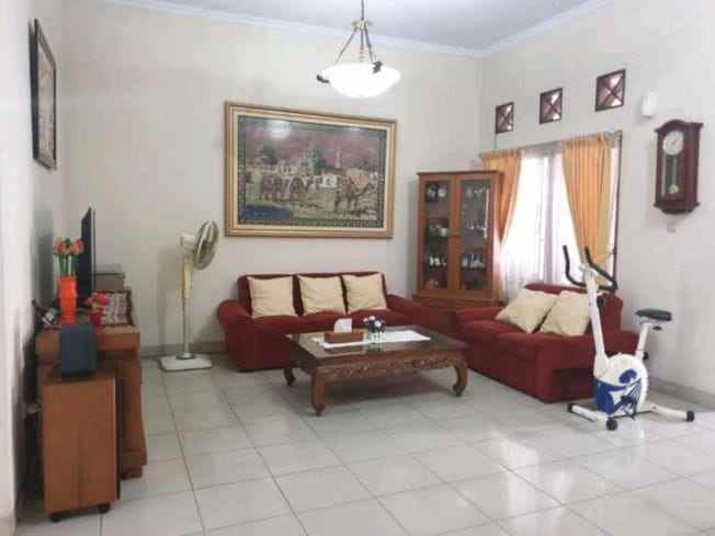 dijual rumah galaxy