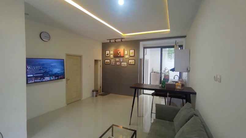 dijual rumah graha harapan indah bumyagara