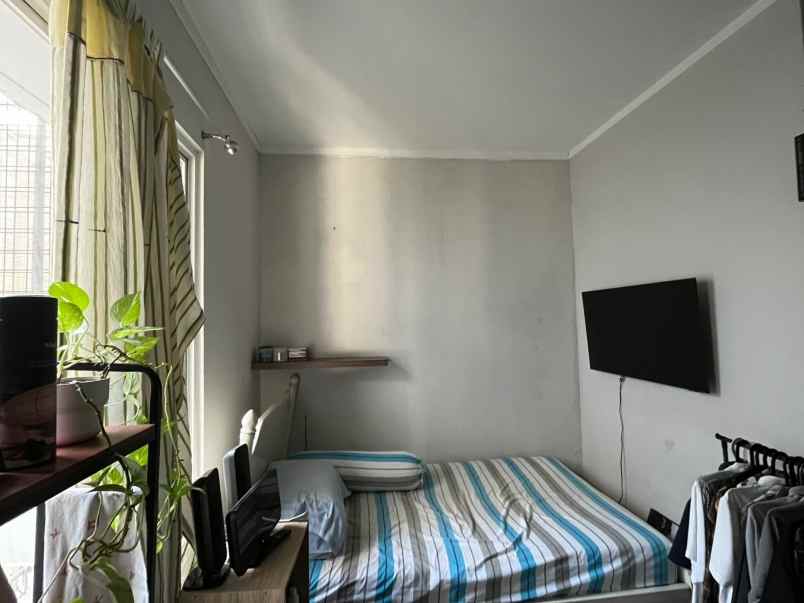 dijual rumah grand orchard kelapa