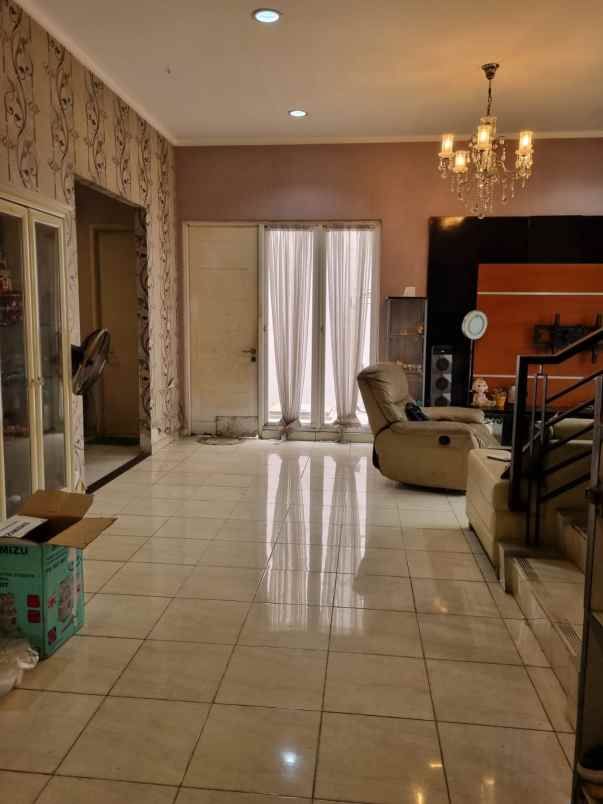 dijual rumah grand orchard kelapa gading