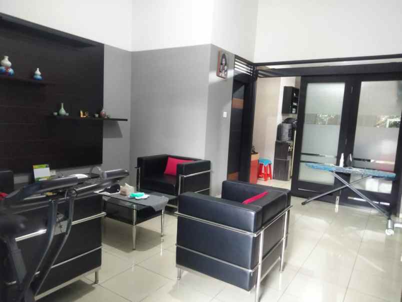 dijual rumah grand sharon residence