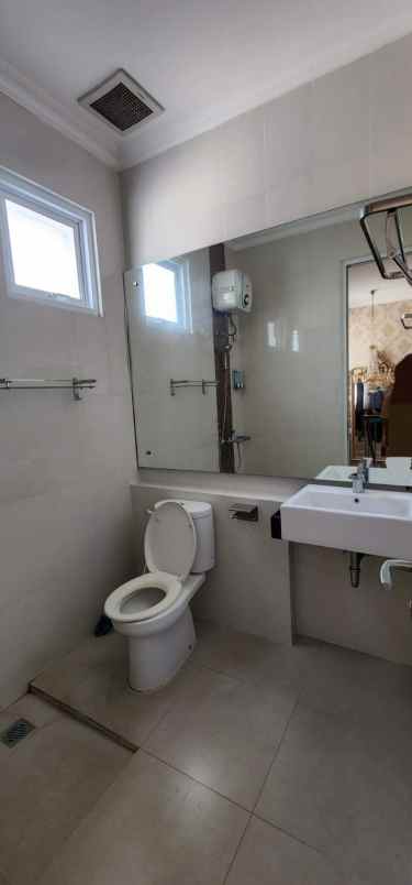 dijual rumah grassmere