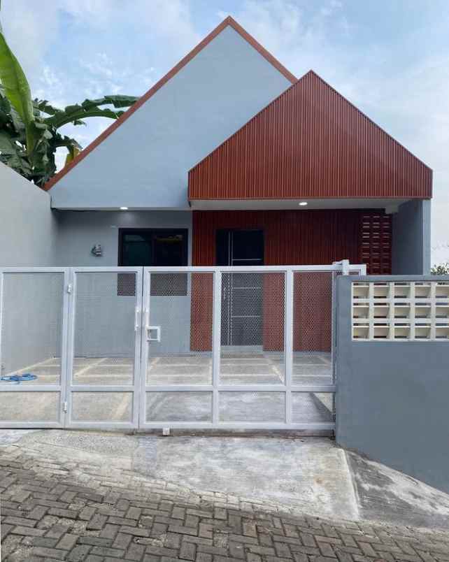 dijual rumah griya cihanjuang