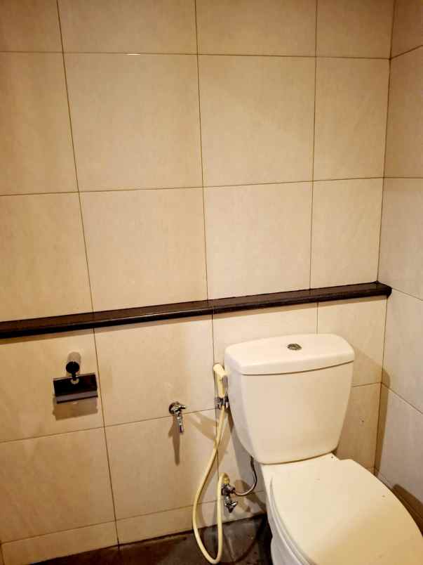 dijual rumah griya loka bsd tangsel