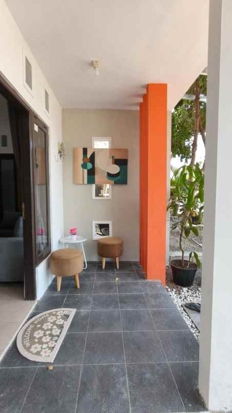 dijual rumah grojogan wirokerten