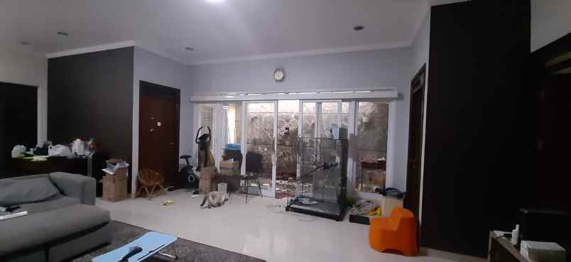 dijual rumah gunung batu pasteur