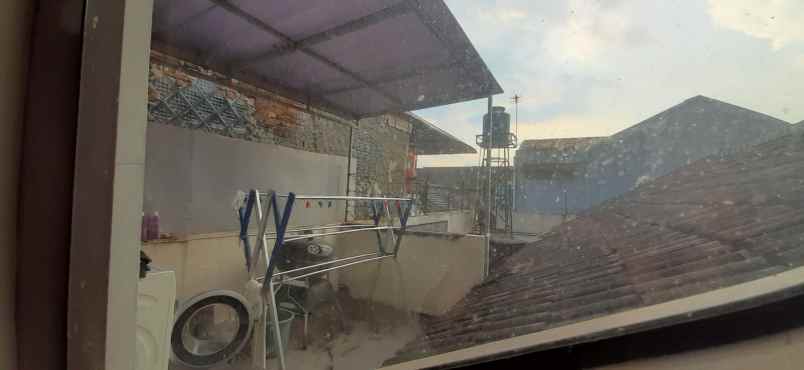 dijual rumah gunung batu pasteur