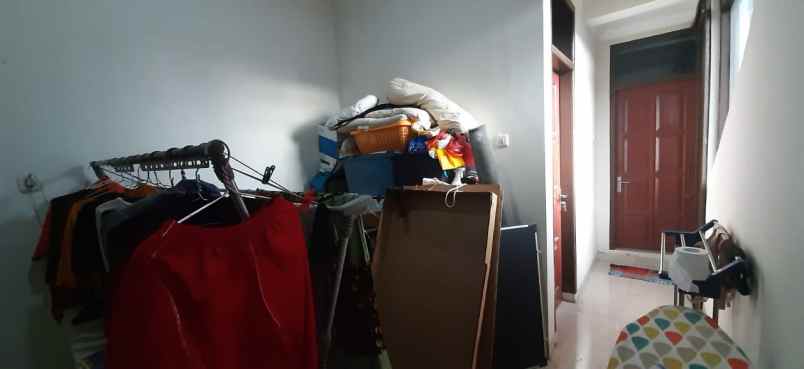 dijual rumah gunung batu pasteur