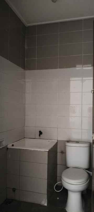 dijual rumah harapan mulya regency