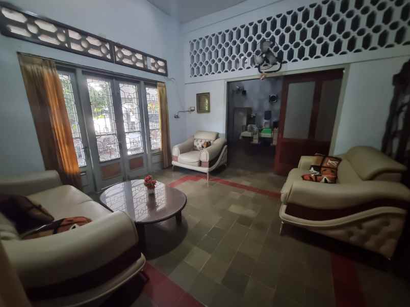 dijual rumah hook jl tongkol rawamangun jakarta timu