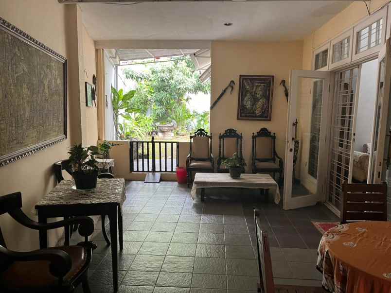 dijual rumah hunian bagus di villa bintaro regency