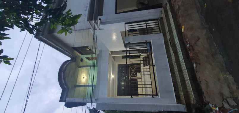 dijual rumah hwqr jw7 jl jampang