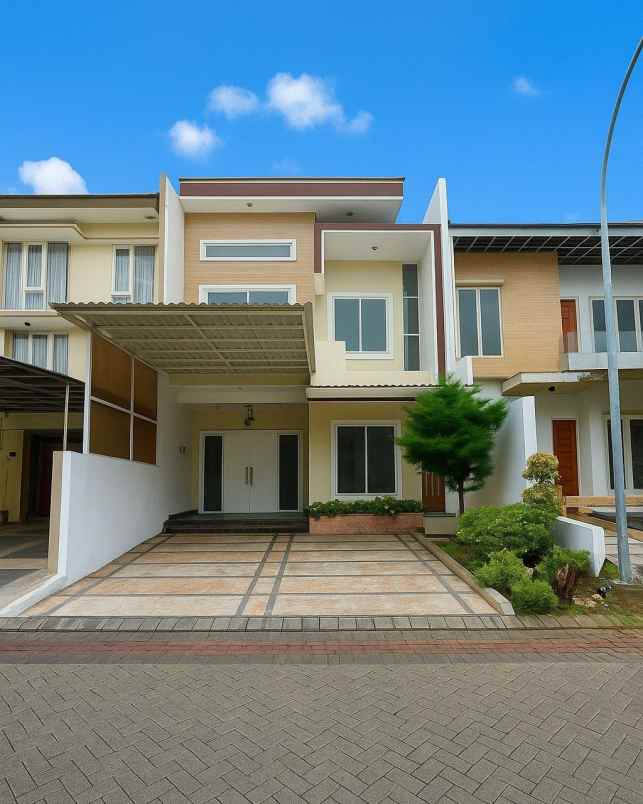 dijual rumah imperial beach