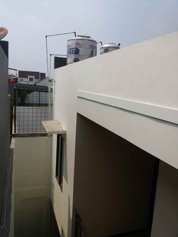 dijual rumah imperial gading sukapura