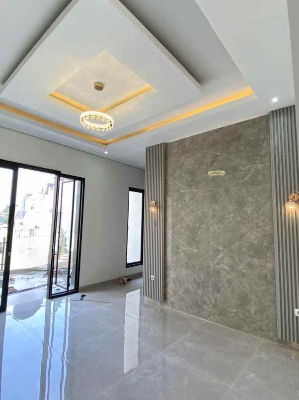 dijual rumah jagakarsa jaksel