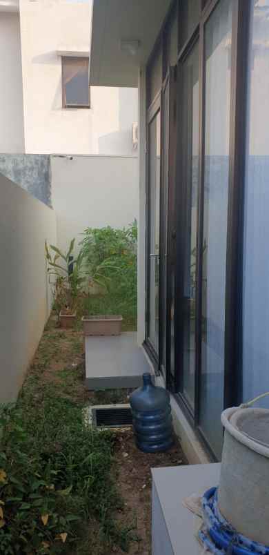 dijual rumah jakarta garden city