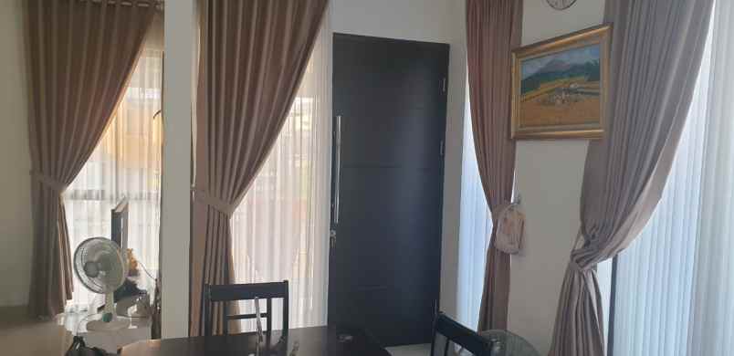 dijual rumah jakarta garden city