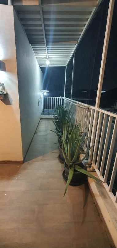dijual rumah jakarta garden city