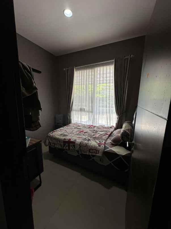 dijual rumah jakarta garden city jgc cakung