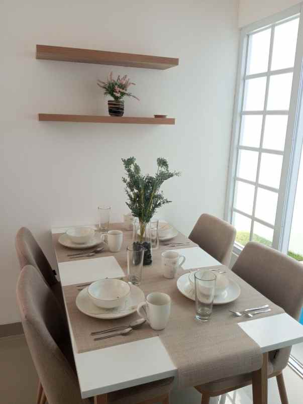 dijual rumah jalan alternatif kota