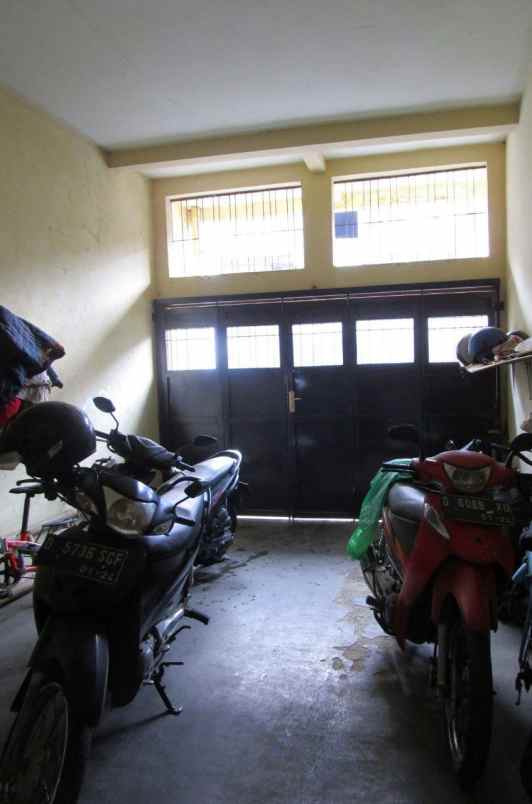 dijual rumah jalan budi