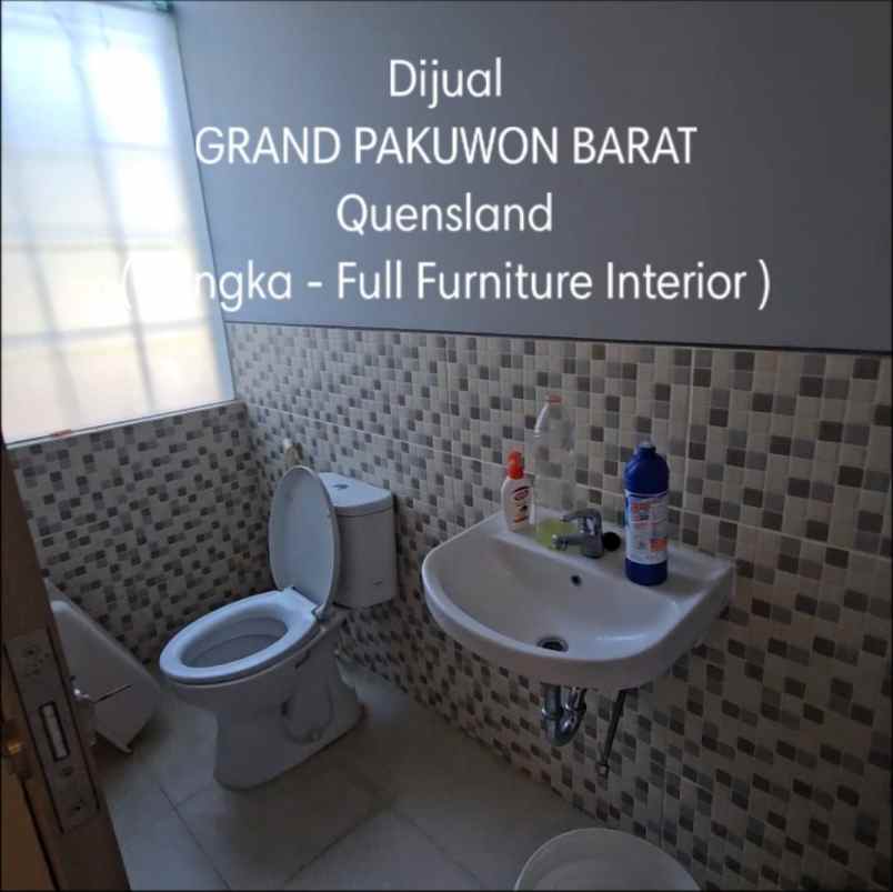 dijual rumah jalan grand pakuwon