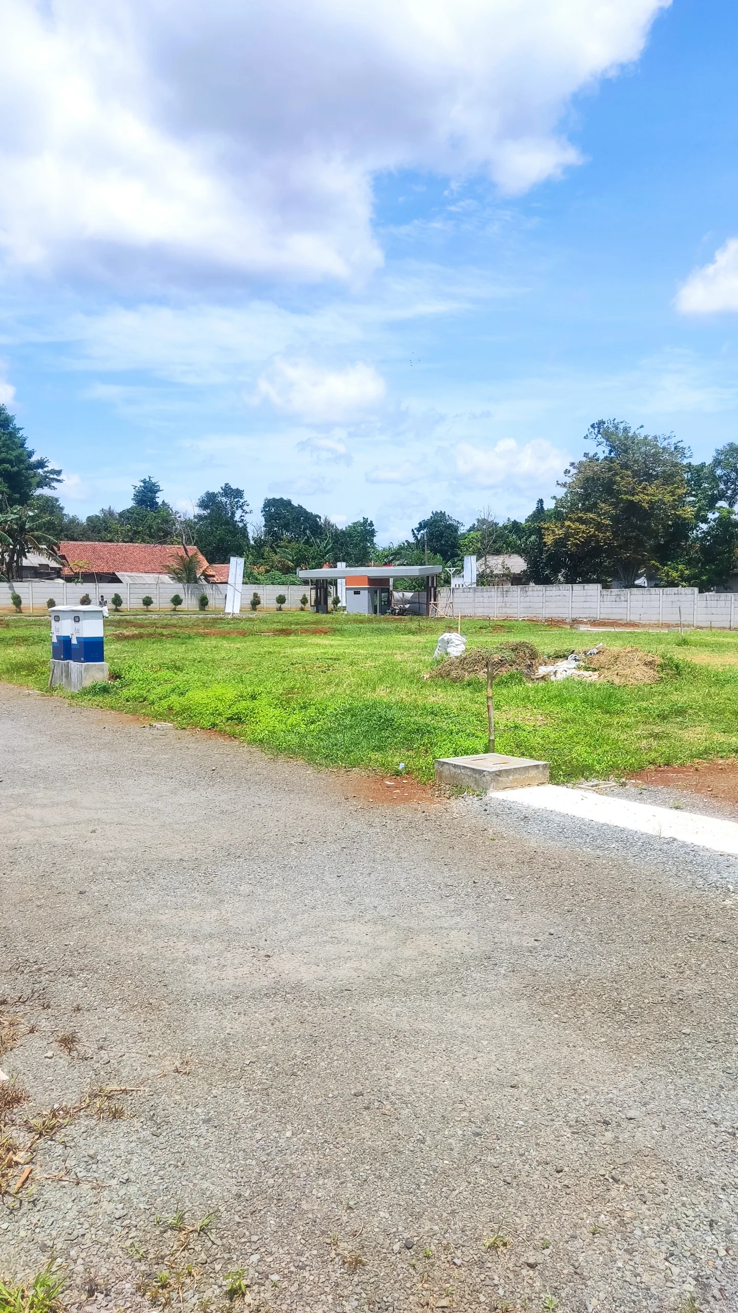 dijual rumah jalan h upni desa dangdang