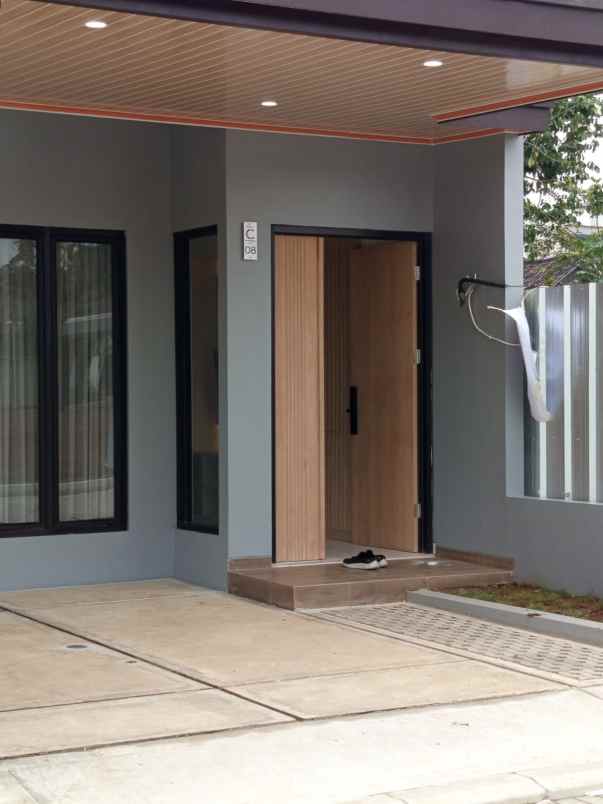 dijual rumah jalan h upni desa dangdang