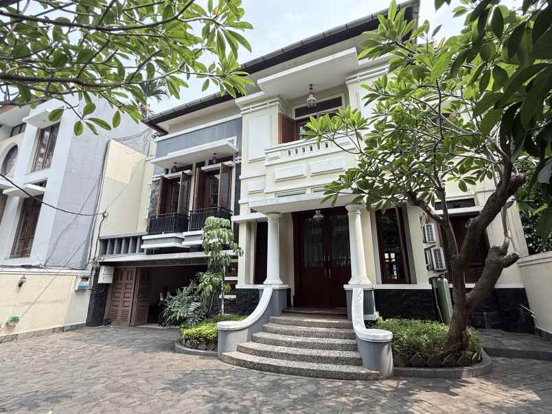dijual rumah jalan hos cokroaminoto