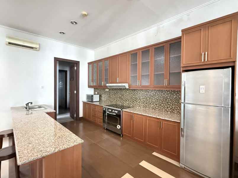 dijual rumah jalan hos cokroaminoto
